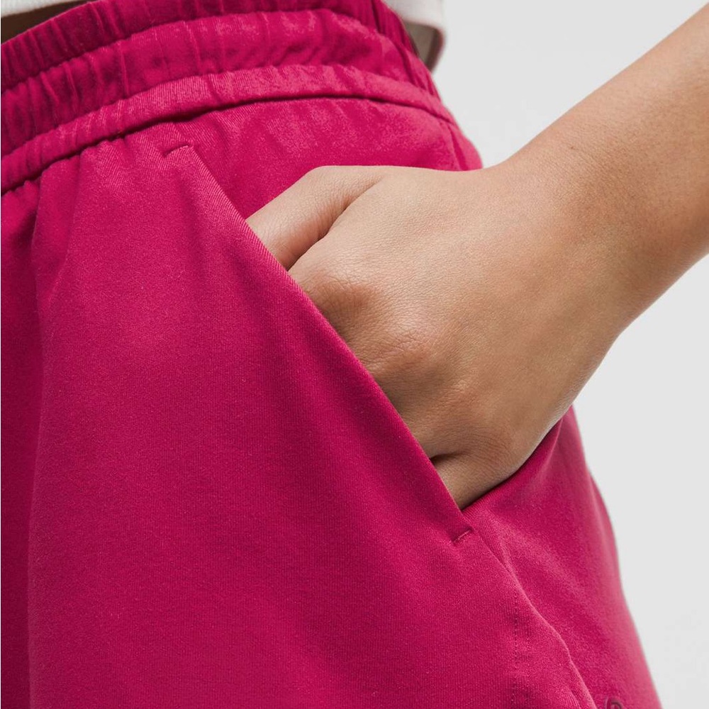 Lululemon Soft Jersey Mid-Rise Shorts - Picture 3 of 7